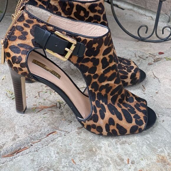 Animal print heels - Picture 4 of 7